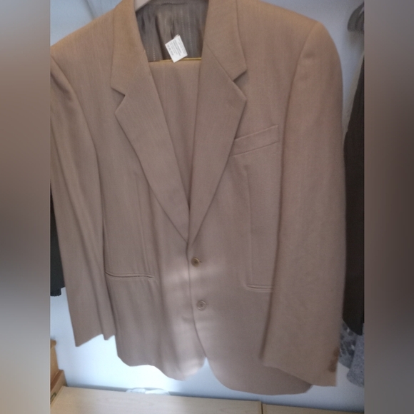 Men's Suit